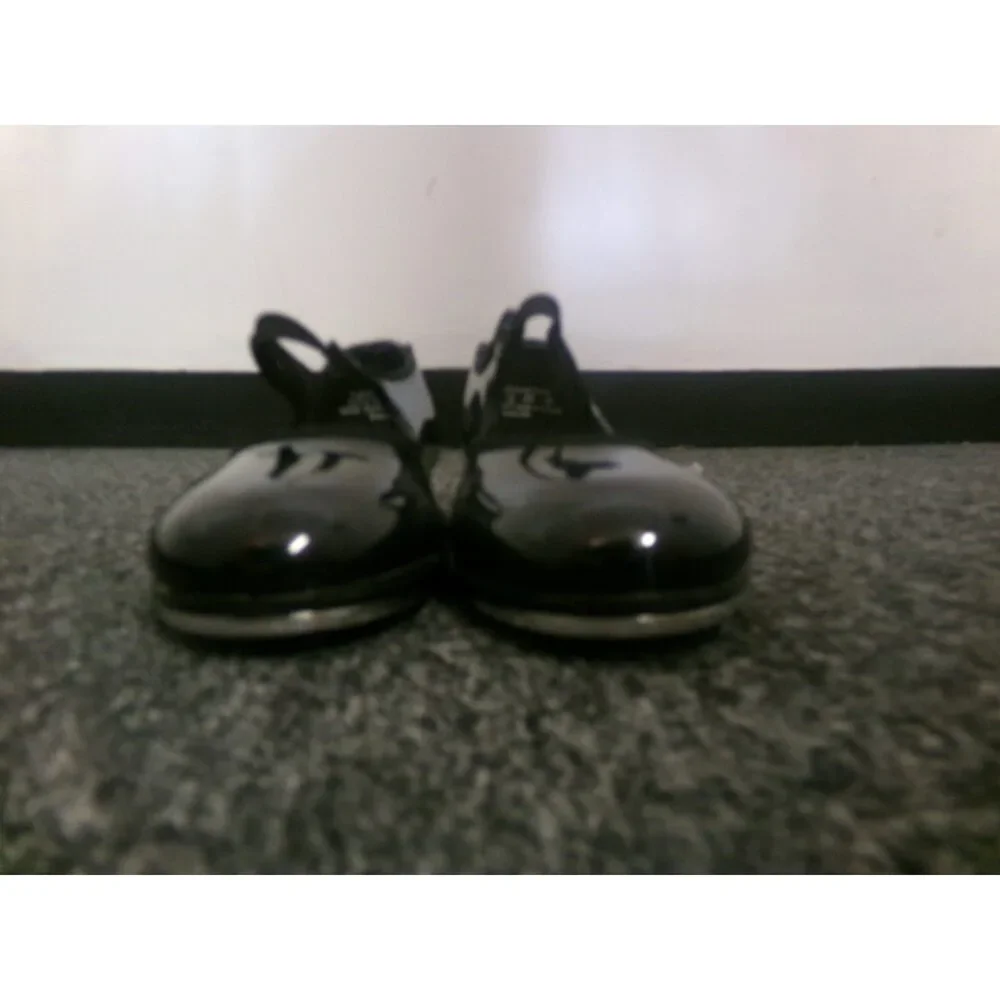 Pre-Owned Dance Tap Shoes Capezio Big Kids 13.5M Tyette Man Made Elastic Student